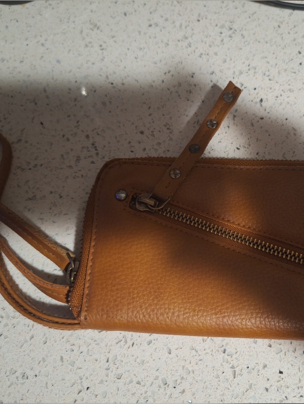 Free People Women's Tan Leather Zip Wristlet Bag